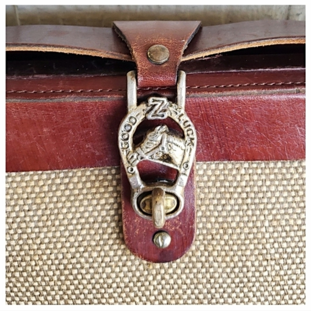 Vintage 50's Mid-Century Modern Zenith Metal Frame Horseshoe Equestrian Handbag - Picture 13 of 16